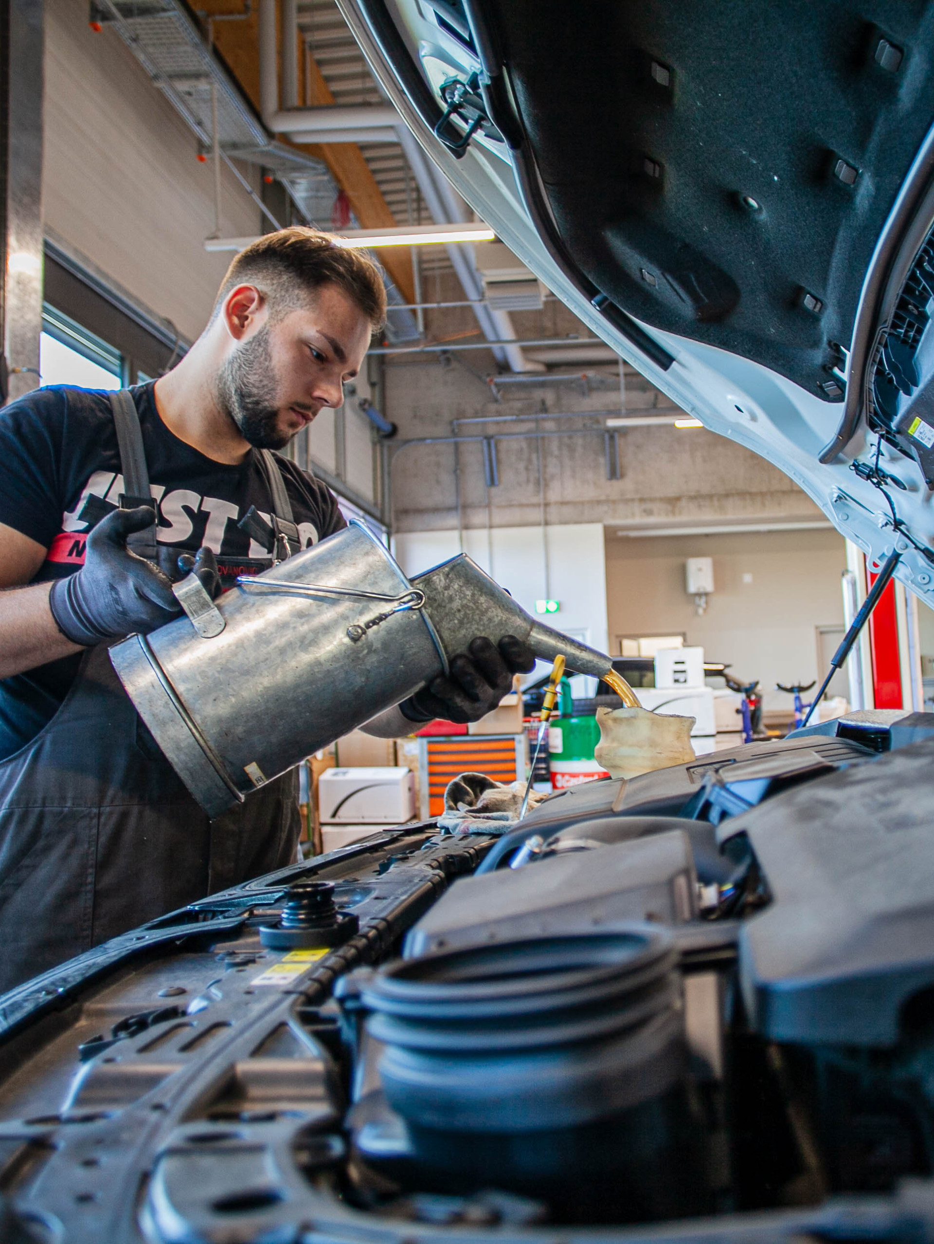Auto-Stahl-Wien22-Fotos-Werkstatt-108-1931x2574