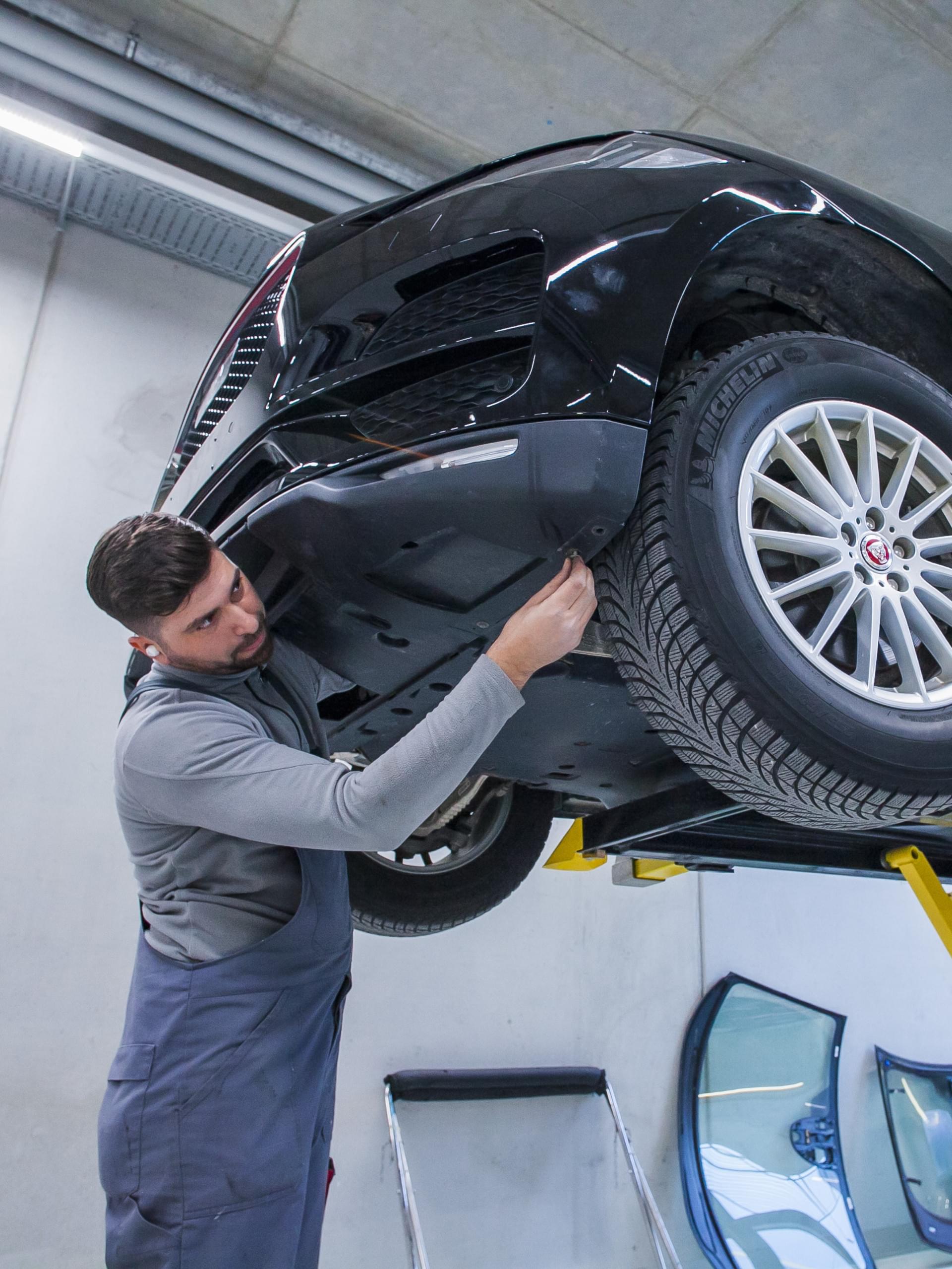 Auto Stahl WIen 22 Spenglerei 202202-010-1931x2574