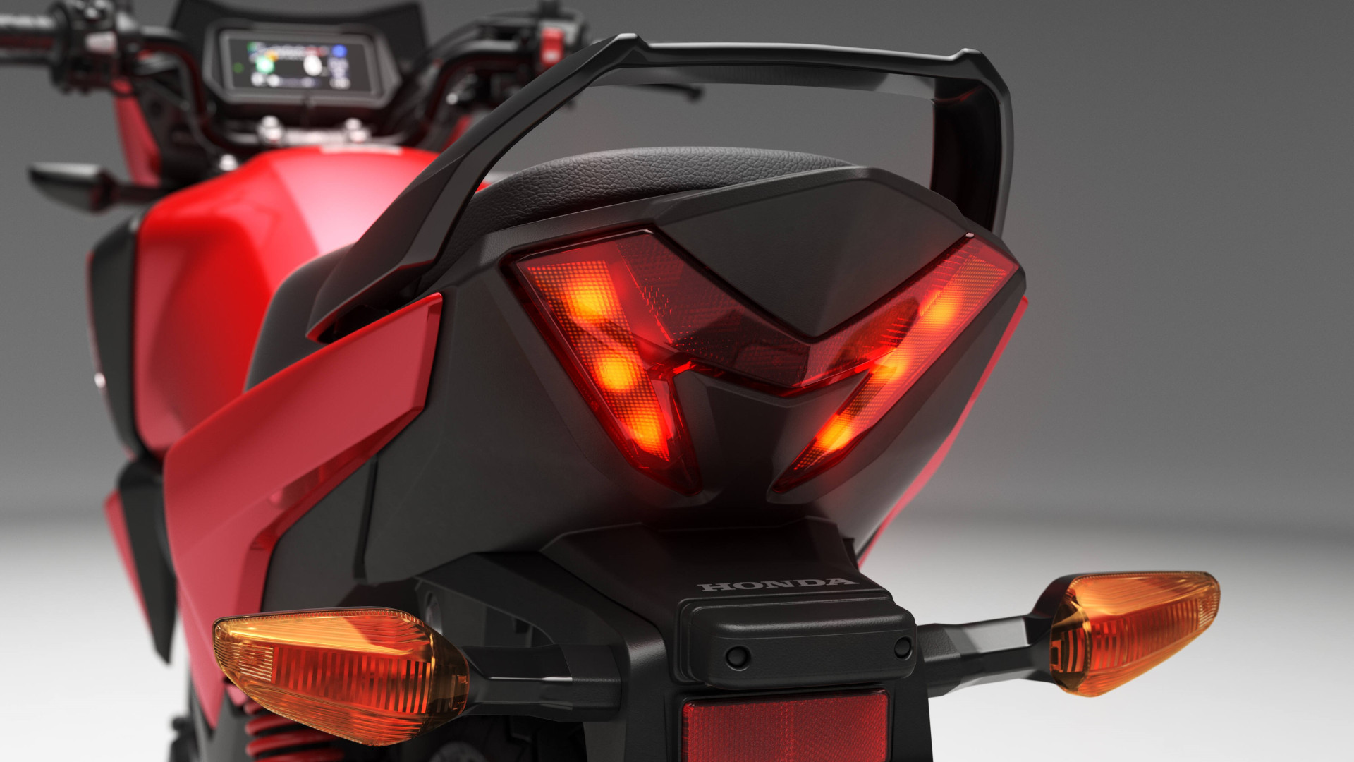 533936 26YM HONDA CB125F