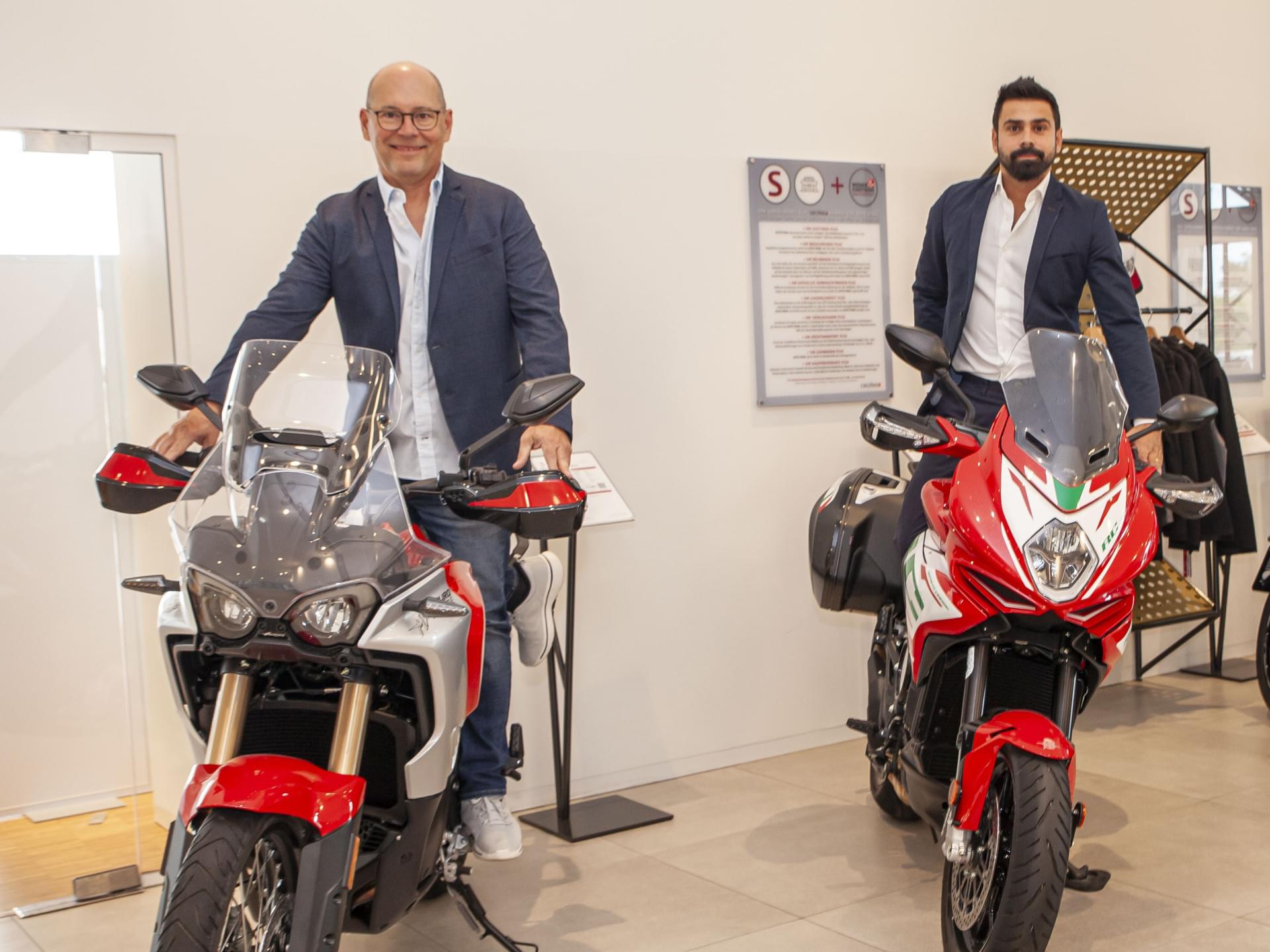 Auto Stahl Wien 22 Meet the Bike Team 202410-001 088-3551x2662