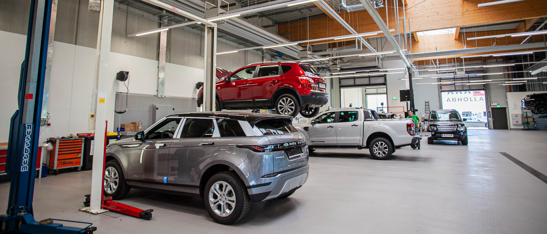 Auto-Stahl-Wien22-Fotos-Werkstatt-171-3861x1654