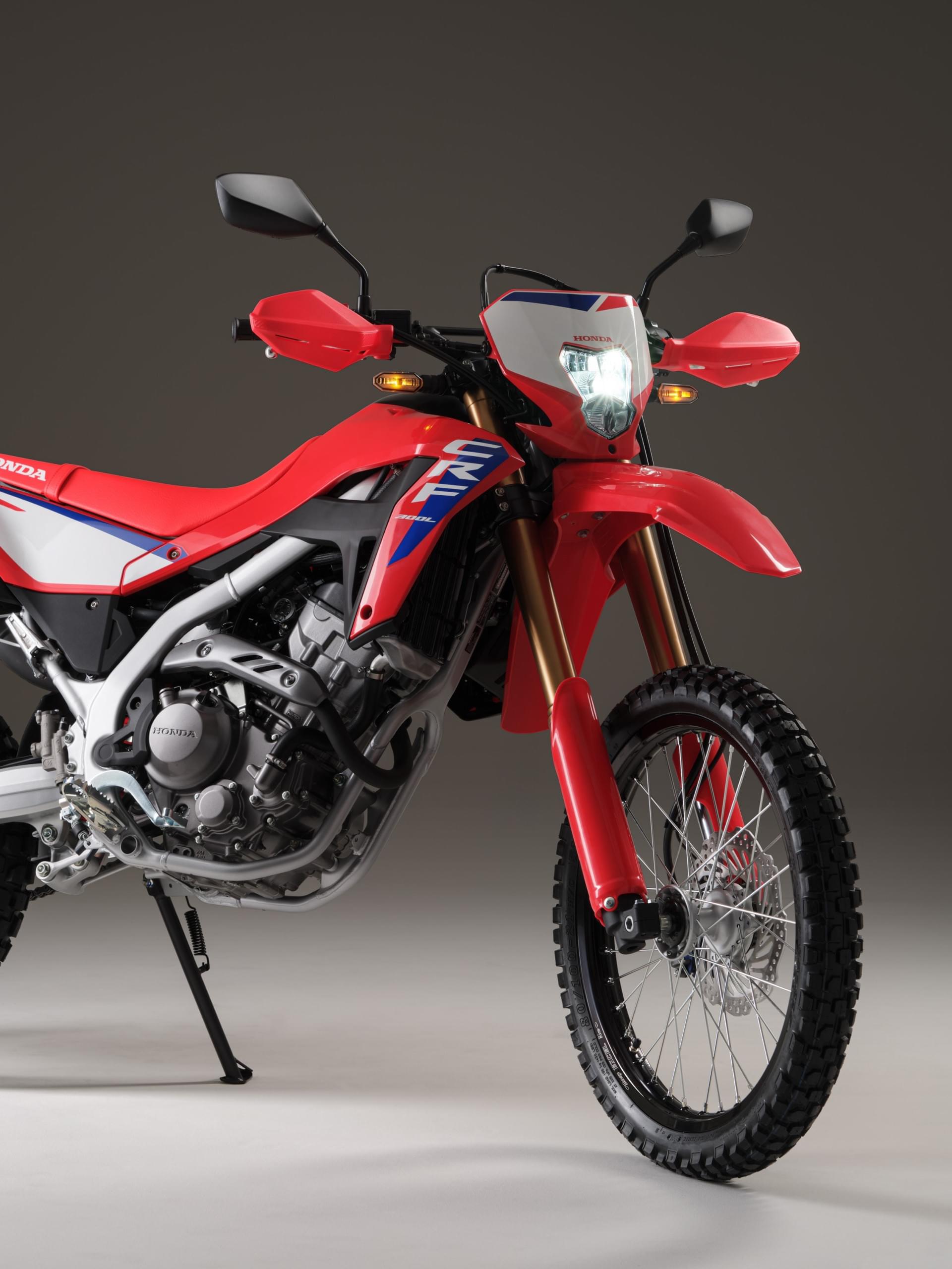 504265 25YM Honda CRF300L-2531x3375