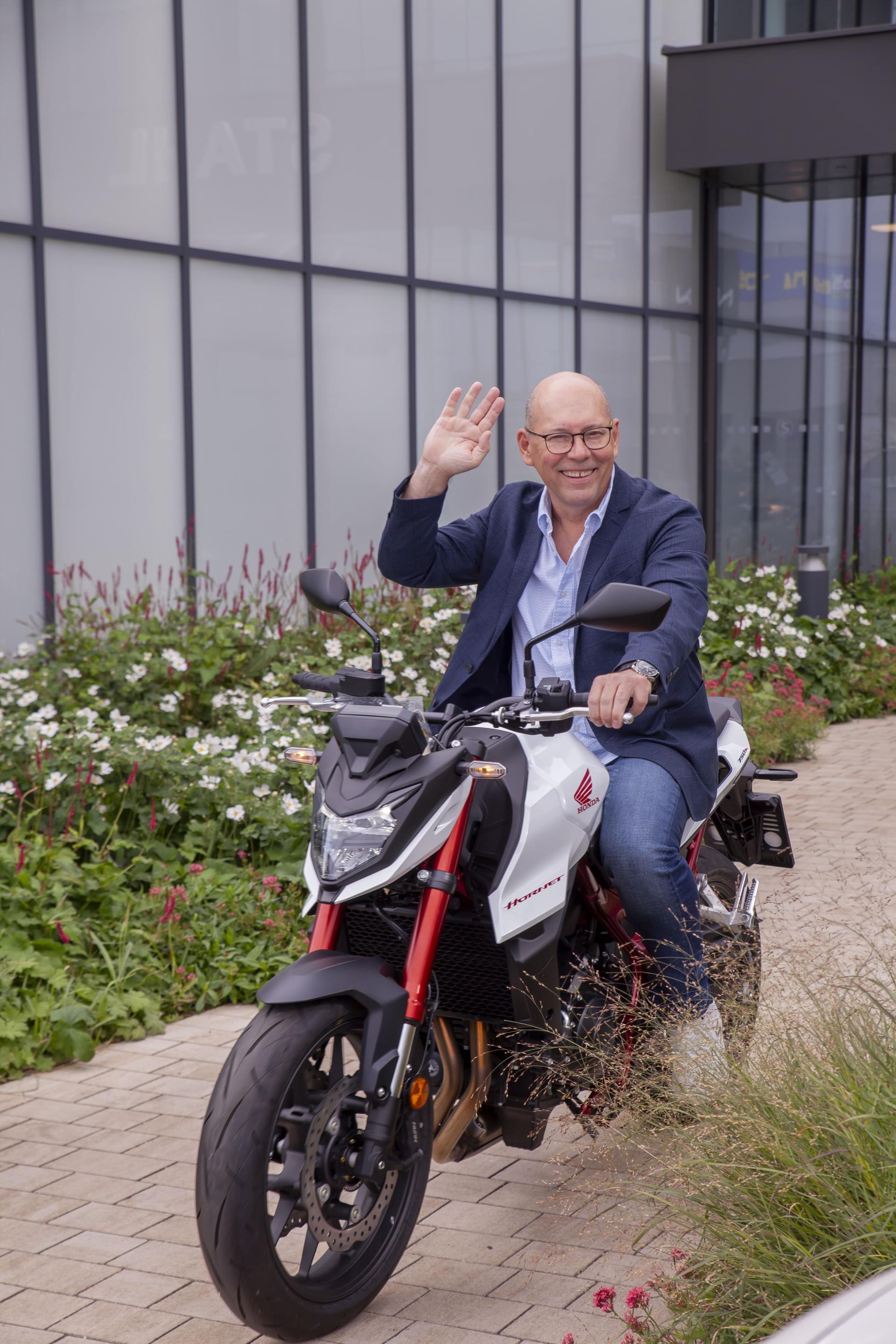 Auto Stahl Wien 22 Meet the Bike Team 202410-001 171