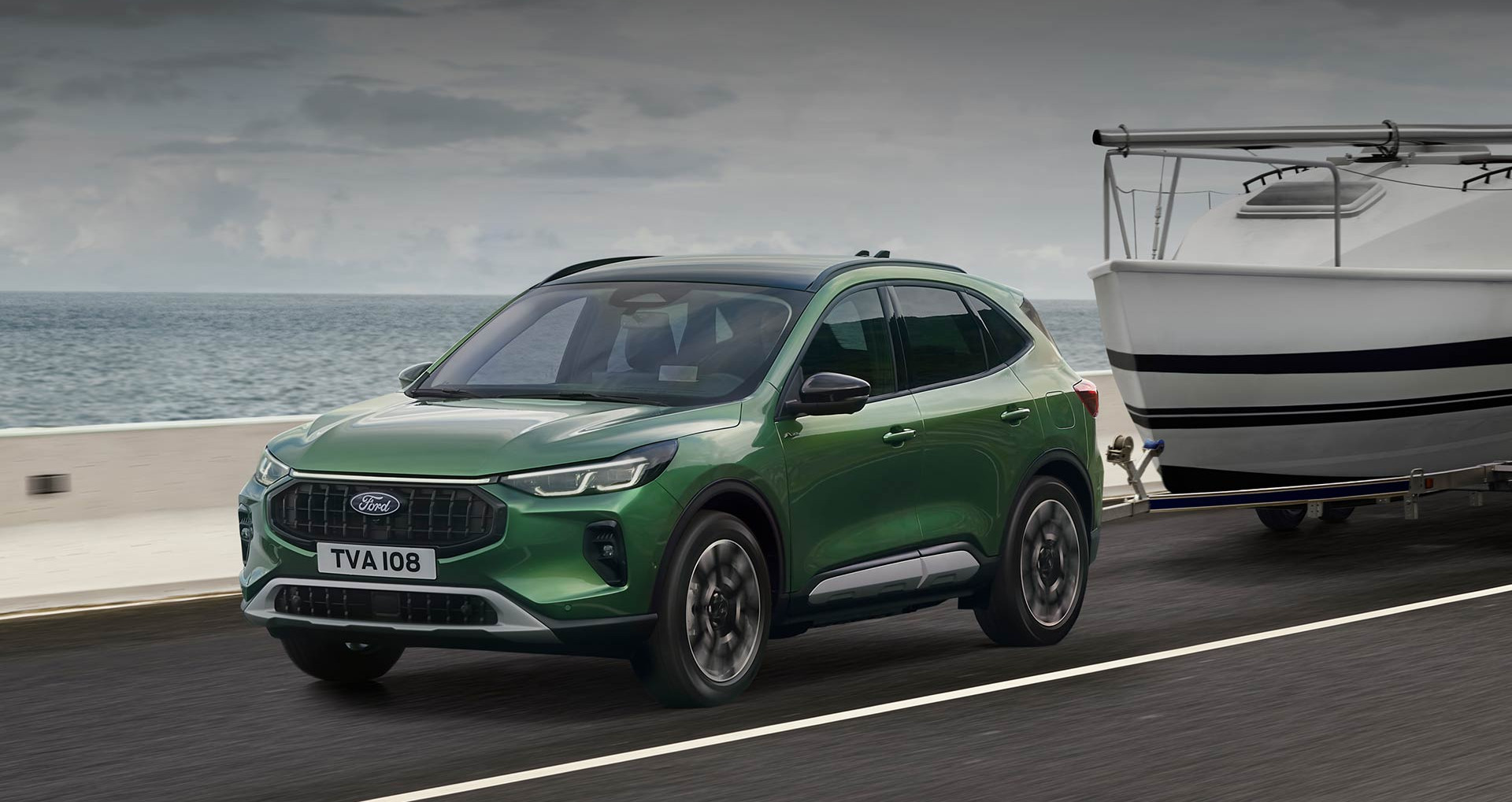 ford-kuga-eu-Banner ACT 05 CX482 MCA-16x9-1920x1080-green-kuga-towing-boat-1920x1019