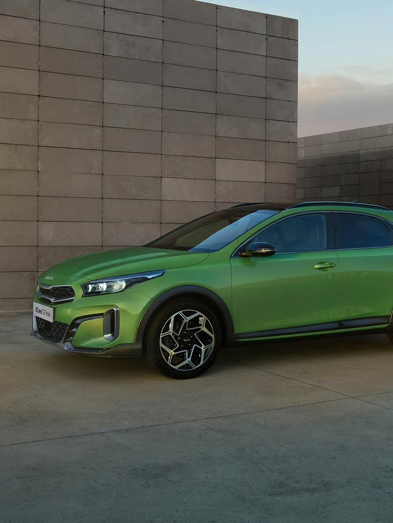 kia-xceed-gtl-my23-discover-w-811x1080