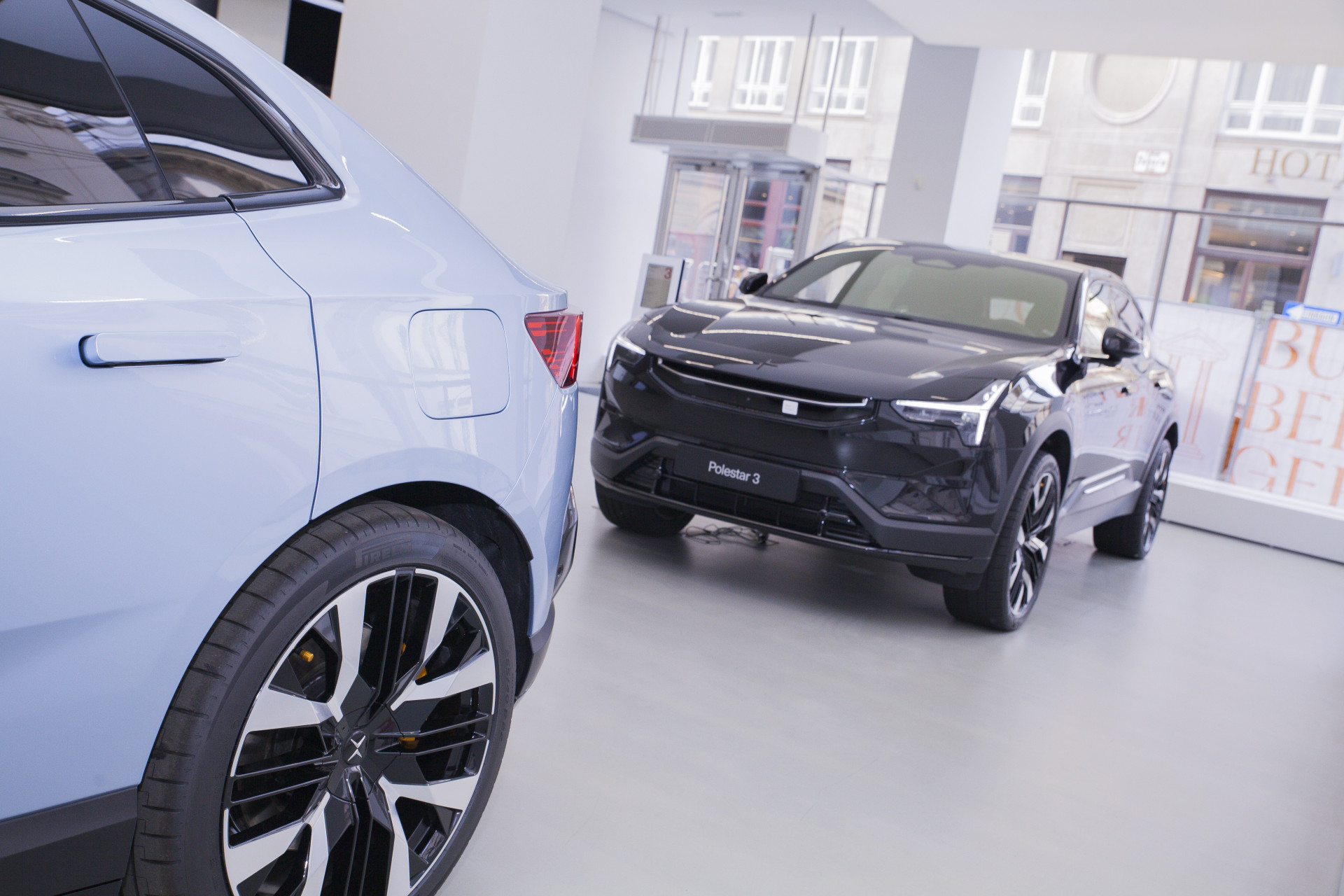 Auto Stahl Wien 1 – Fotoshooting GIK im Polestar Space 20250913-117