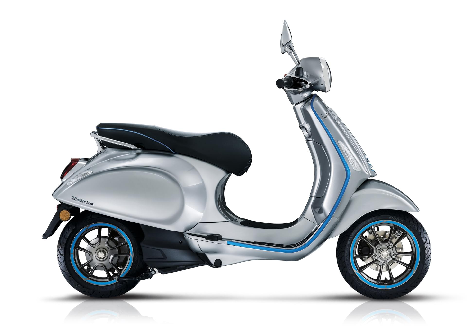 04 Vespa Elettrica
