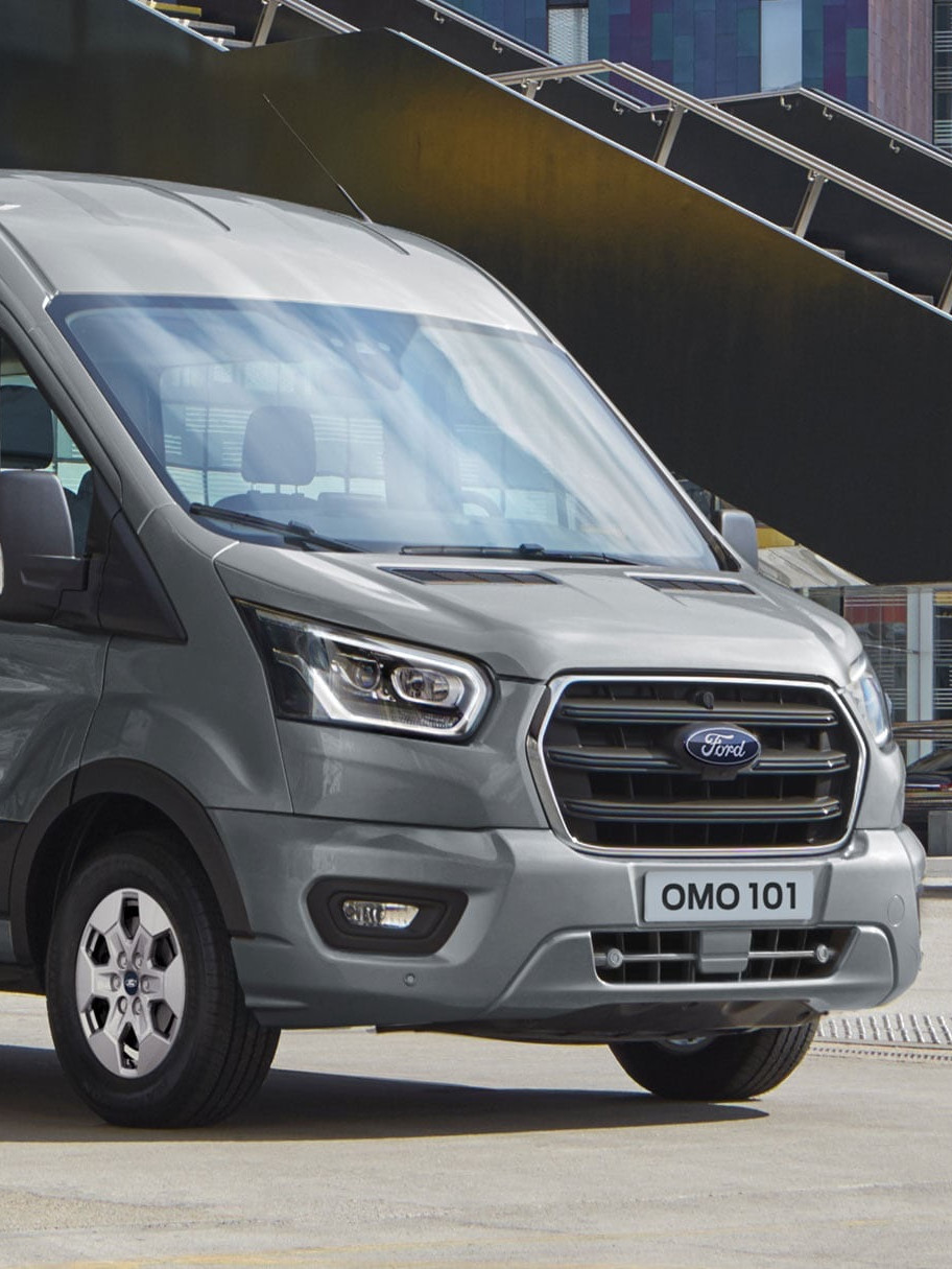 ford-eu-2018 FORD TRANSIT V363 Shot13 KombiAngle 07 layers V3-2160x1215-16x9-hotspots.jpg.renditions.original-912x1215