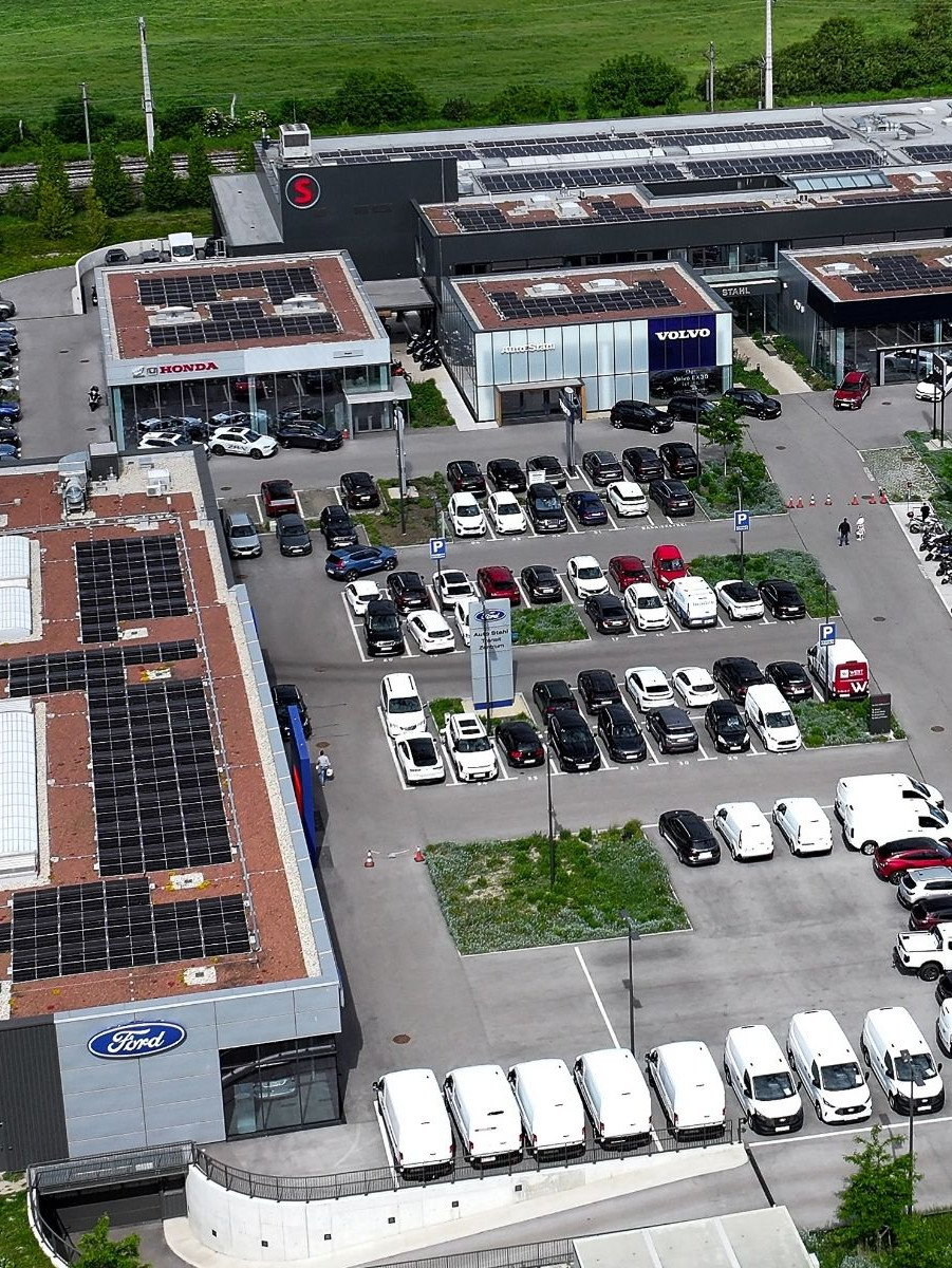 Auto Stahl Wien 22 entdecken-901x1200