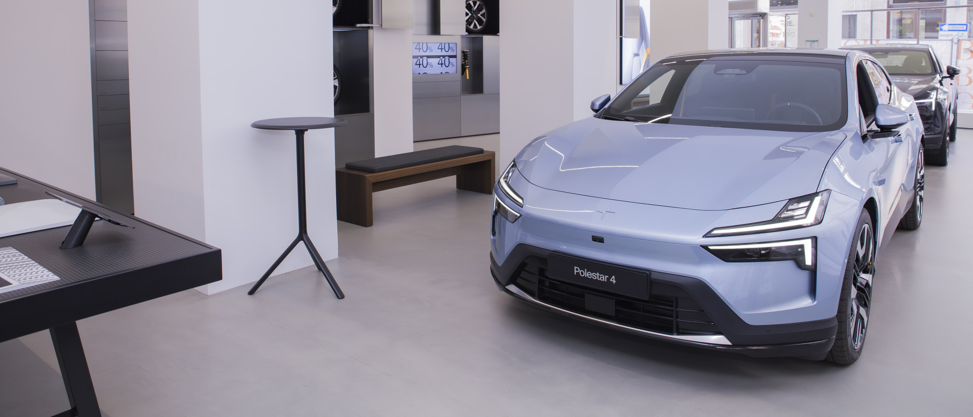 Auto Stahl Wien 1 – Fotoshooting GIK im Polestar Space 20250913-001-5616x2406