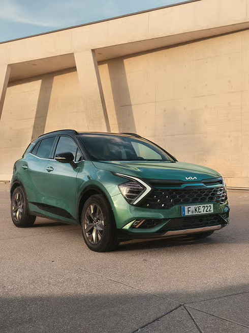 kia-sportage-hev-gtl-my22-design-exterior-carousel-range-490x653