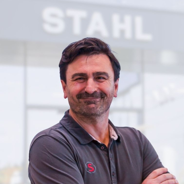 Auto Stahl Fatos Vinca Werkstattleitung Auto Stahl Wien 22-756x756