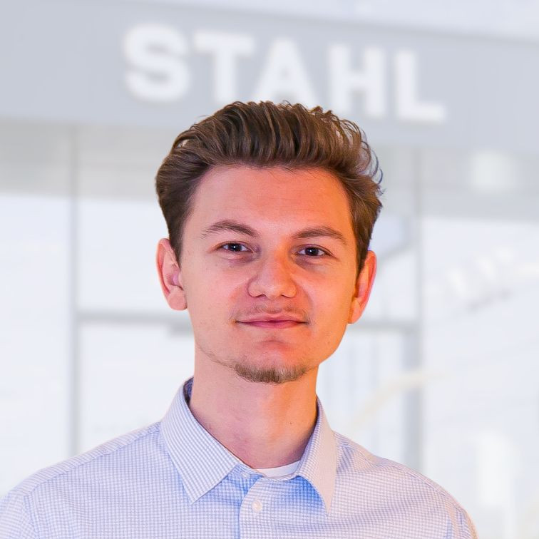 Mitarbeiterfotos Auto Stahl Website Kundendienst Assistent Wien 23 Vasile Marius Dragan 2026-756x756