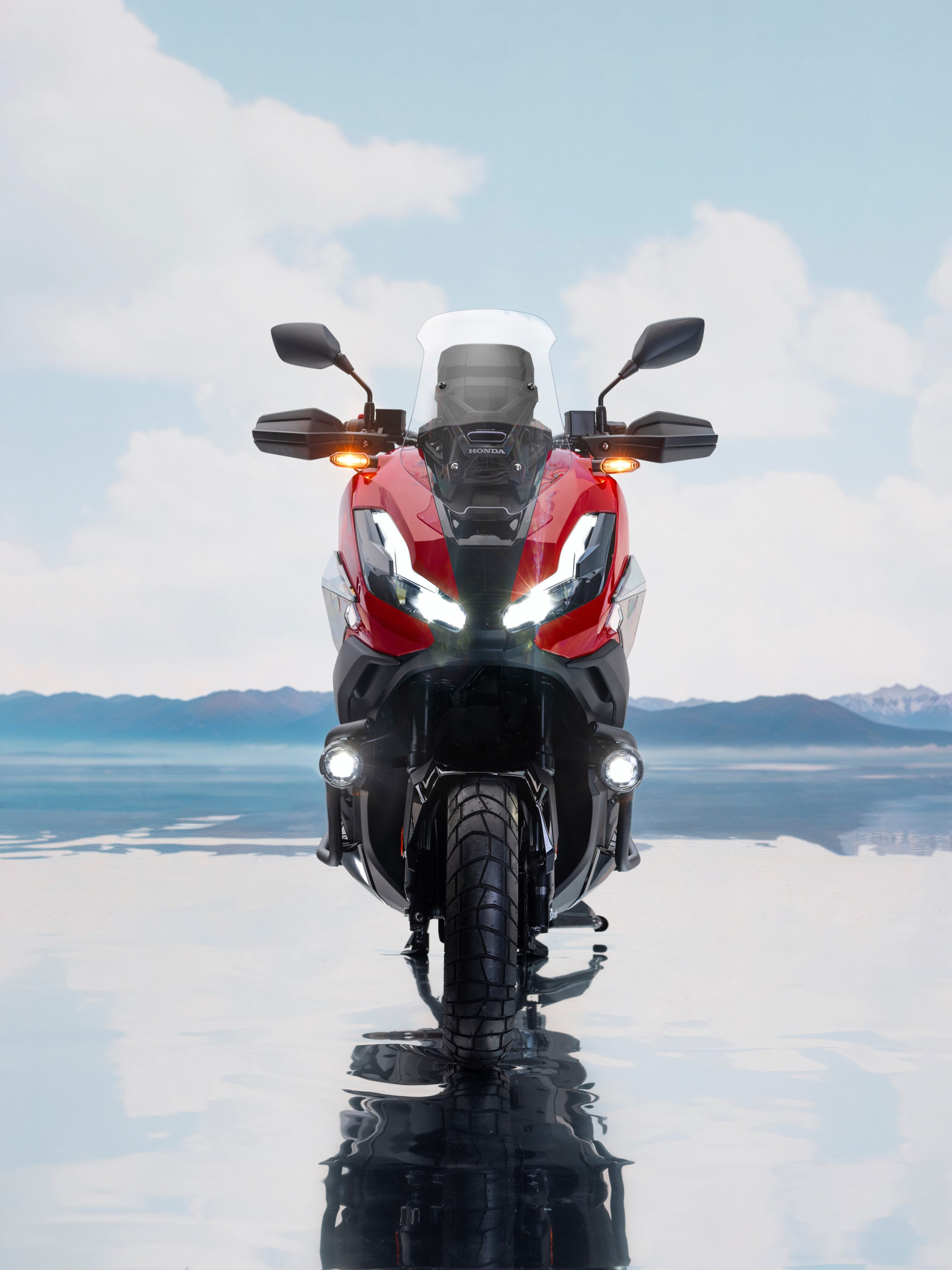 504607 25YM Honda ADV350-2550x3400