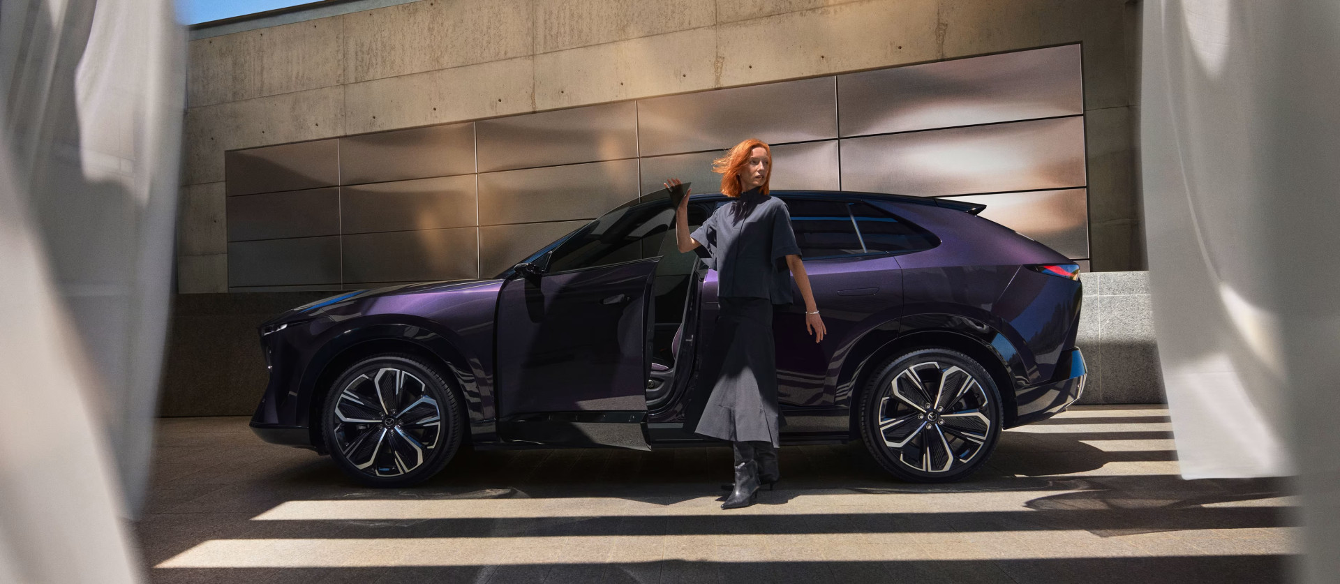 06-j90k-gallery-desktop-1