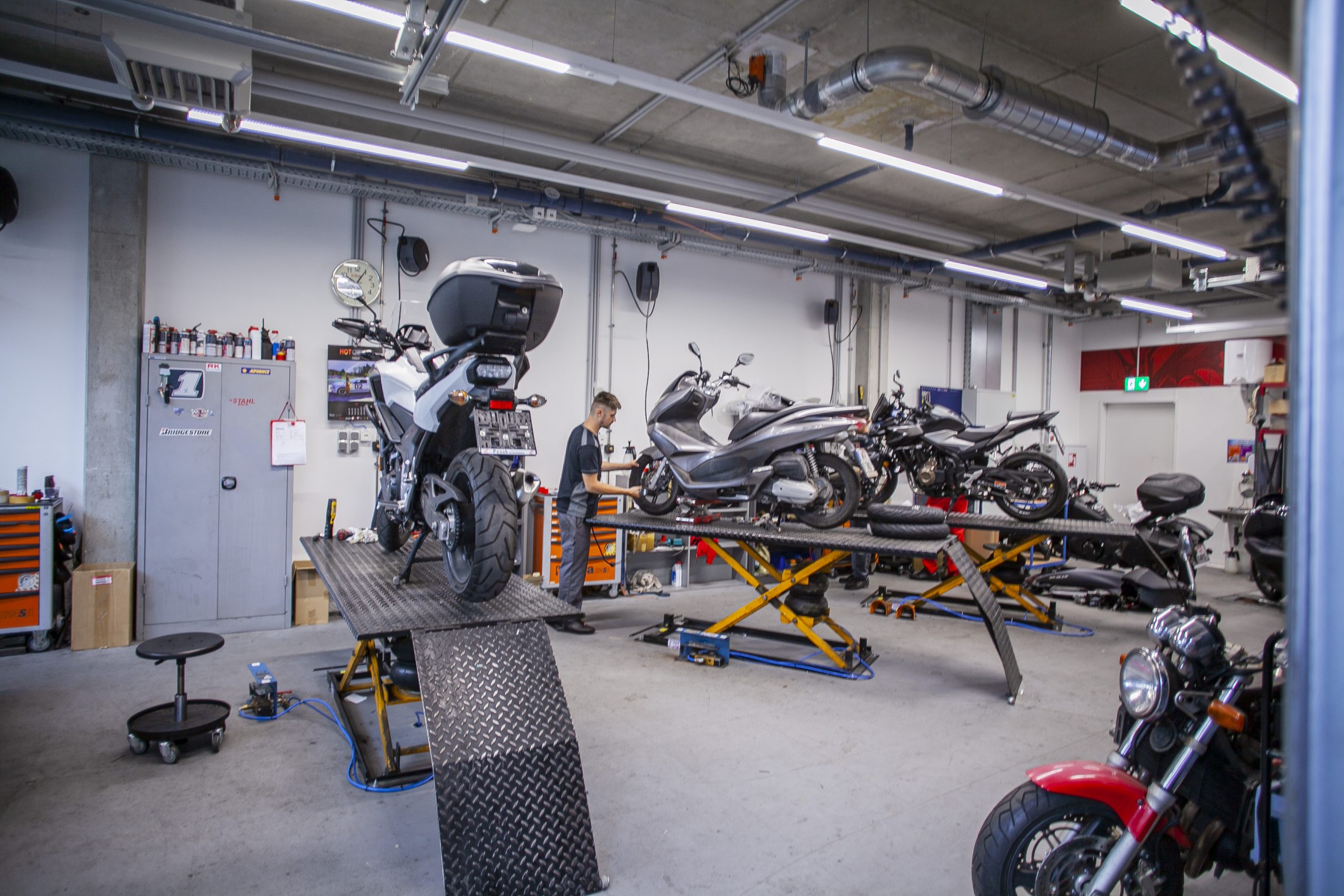 Motorrad Werkstatt Auto Stahl Wien 22