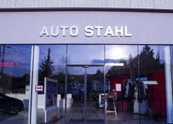 Auto Stahl Wien 21 | Eingang Prager Straße 278