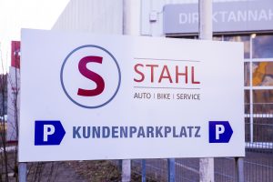 Auto Stahl Wien 21 | Kundenparkplatz