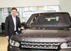 Auto Stahl Wien 23 | Verkaufsberater Robert Lung | Land Rover