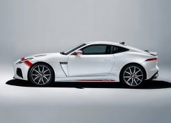 Jaguar F-Type SVR Graphic-Pack Yulong white & Firenze Red bei Auto Stahl