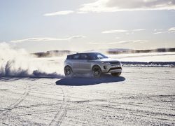 Range Rover Evoque 2019 Schnee Eis Winter Weiß Auto Seitenansicht