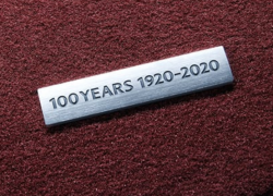 Auto Stahl Mazda 100 Jahre