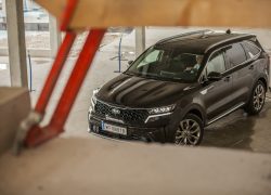 Neuer Kia Sorento MJ 2021 bei AUTO STAHL in WIen 22 im neuen Kia-Schauraum. Eröffnung ab Mitte 2021