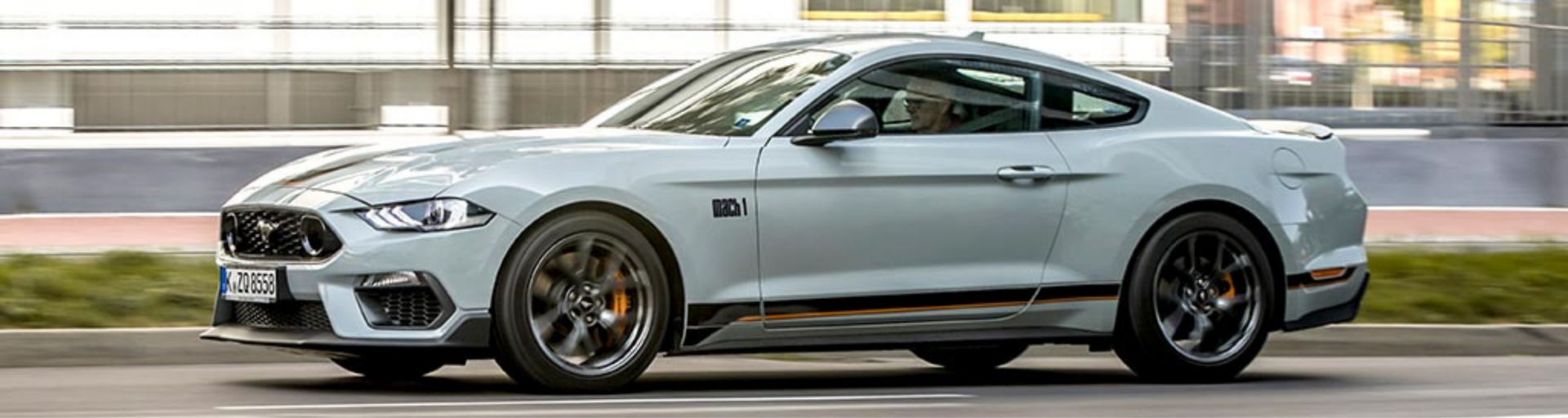 Ford Mustang Header