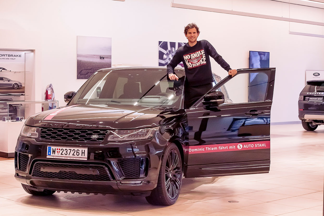 Dominic Thiem fährt mit AUTO STAHL