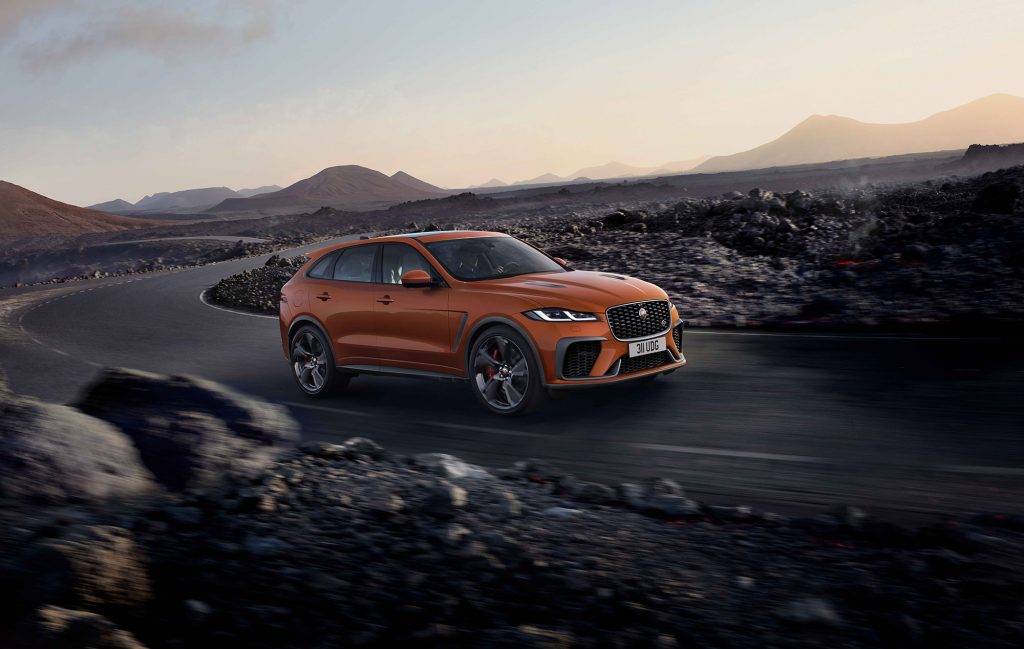 Jaguar F-Pace SVR Dynamic und weitere SV-Modelle: Erleben Sie diese bei der Jaguar Land Rover SVO Tour vom 28.9. bis 9.10.2021 bei Auto Stahl Wien 22!