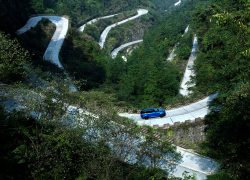 Range Rover Sport SVR – Bei der Jaguar Land Rover SVO Tour vom 28.9. bis 9.10.2021 bei Auto Stahl Wien 22 erleben!