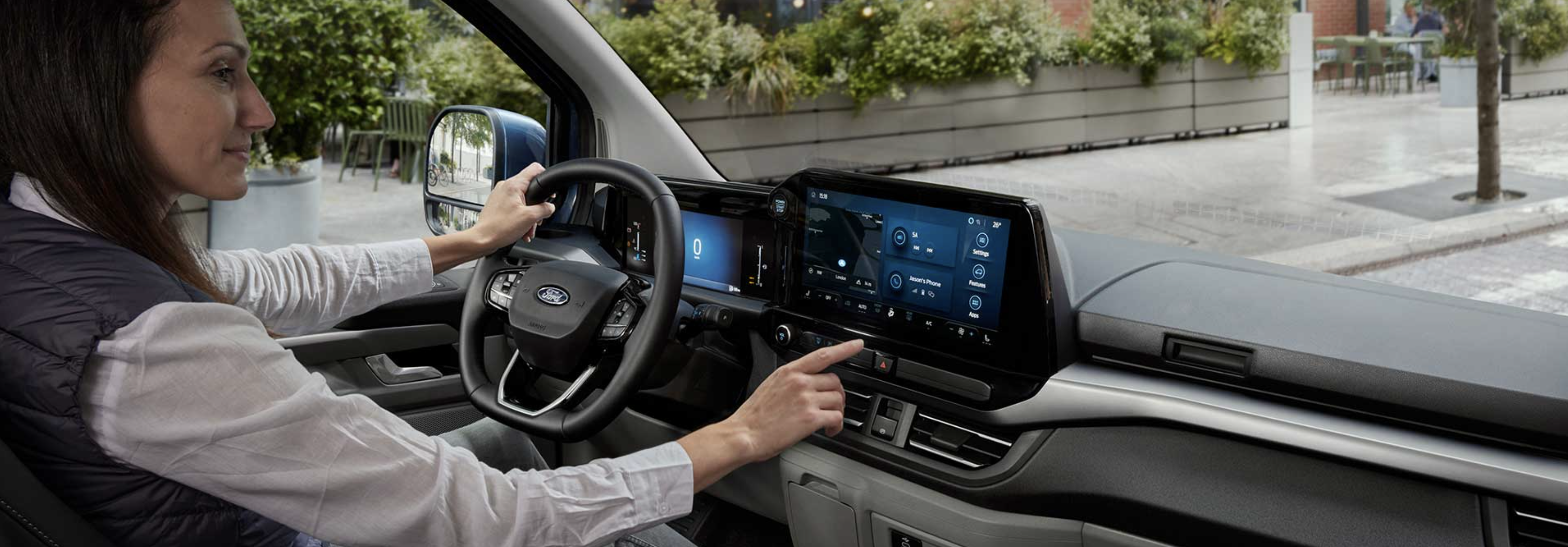 Headerbild Ford E-Tourneo Custom