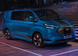 ford-Transit_Sport-eu-ford-Ext_Fr_7_8_Static_NoTalent_V710-16x9-2160x1215.jpg.renditions.original