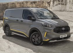 ford-Transit_Trail-eu-ford-V710_Ext_Fr_7_8_Static_16x9_2160x1215.jpg.renditions.original